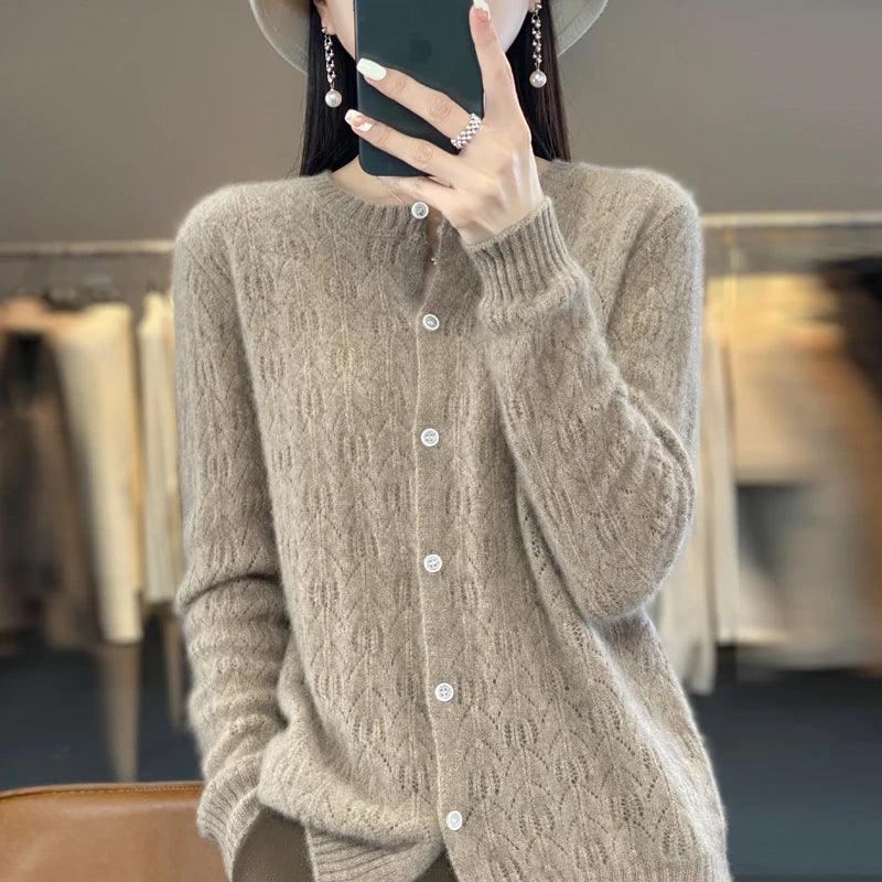 Round Neck 100% Merino Wool Knitted Cardigan